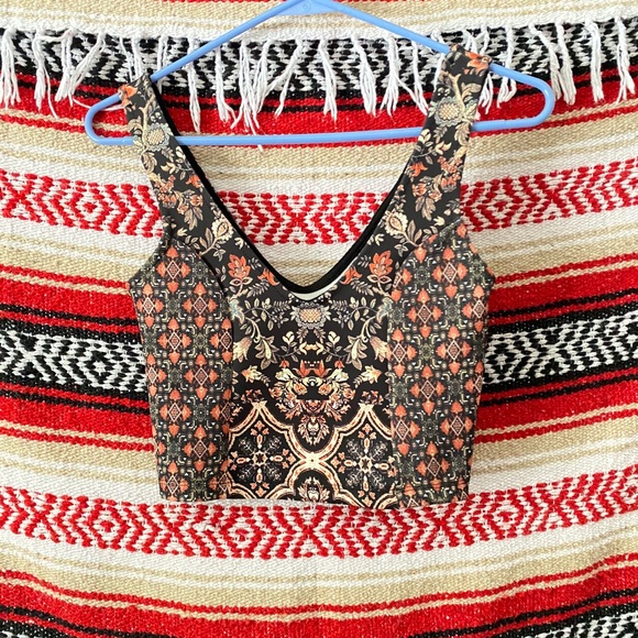 Topshop Tops - Topshop crop top !